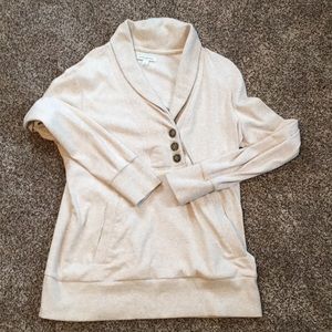 Banana Republic cream sweatshirt